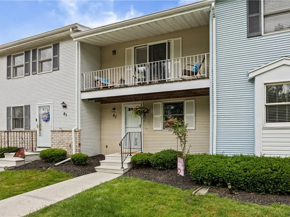 87 Southfield Dr, Webster, NY 14580