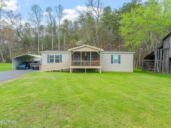 3024 Hatcher Mountain Rd, Sevierville, TN 37862