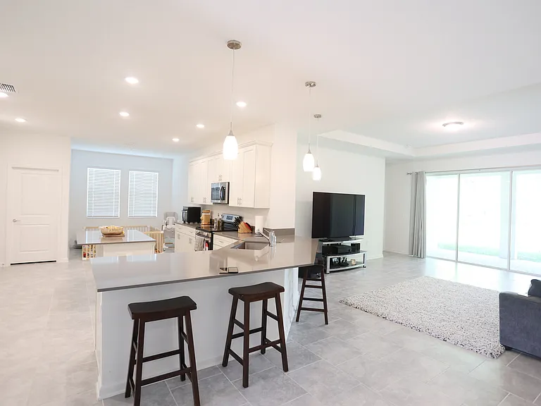 3216 Country Side Dr — Photo 3