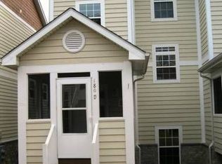 180 Lake Shore Dr APT D, Michigan City, IN