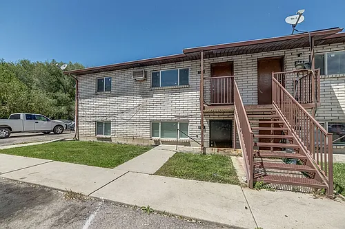 706 S 880 W Photo 1