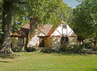 3316 E Elmwood Dr, Wichita, KS 67218