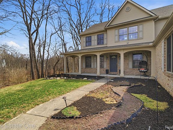 2nd image of 3181 Aspen Ridge Ct