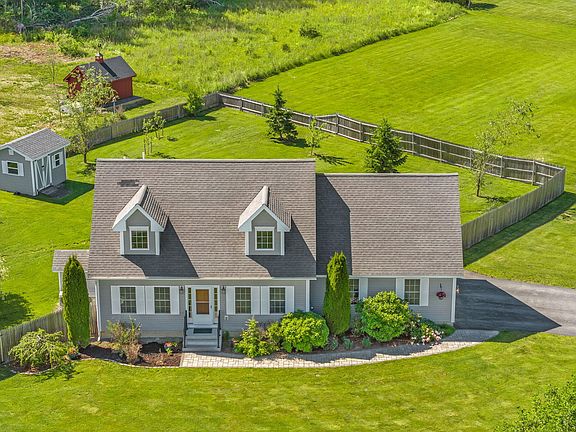 5th image of 174 Rolling Meadow Drive