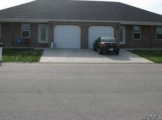 1024 Janet Dr, Ruma, IL 62278
