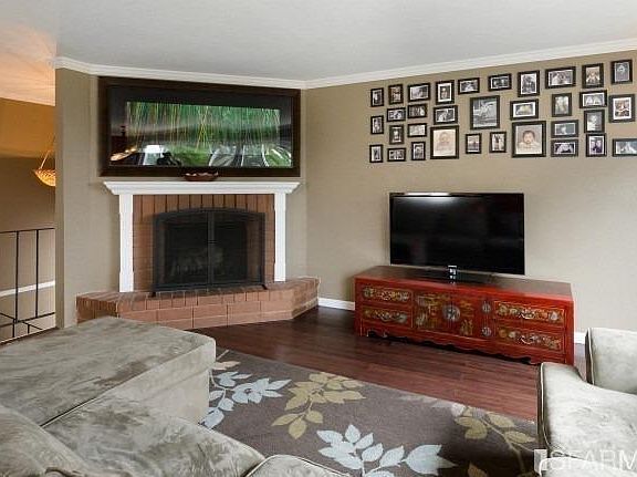 5th image of 79 Morton Dr