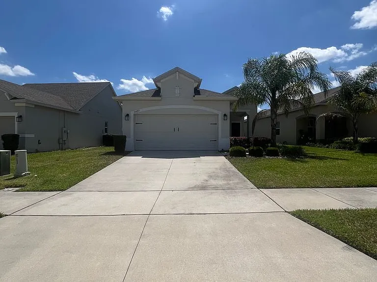 3427 Sagebrush St — Photo 2