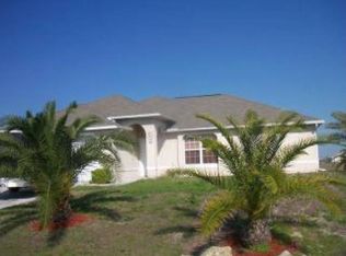 1227 NE 40th Ter, Cape Coral, FL 33909