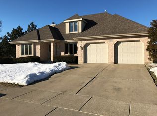 1033 119th St, Lemont, IL 60439