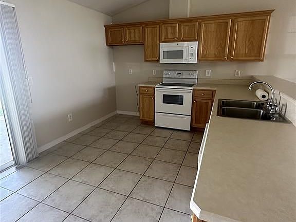 3rd image of 114 Coral Reef Ct N #A