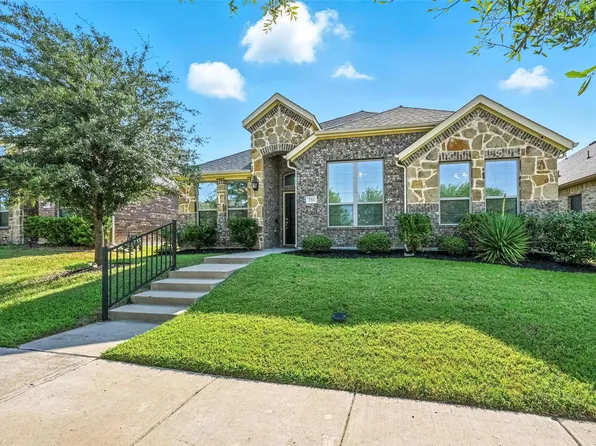 106 Cool Meadows Ln, Red Oak, TX 75154