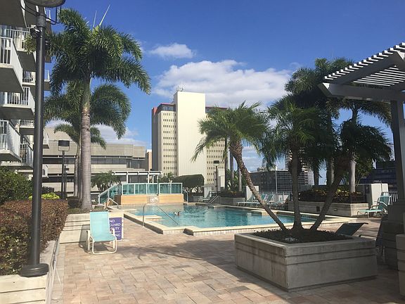4th image of 777 N Ashley Dr Unit 1416