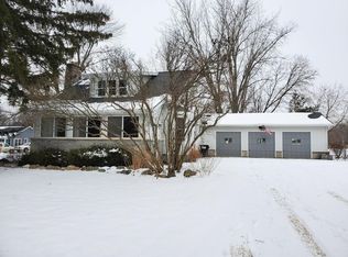 8639 McClements Rd, Brighton, MI