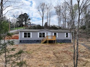 1512 Red Bud Dr, Newport, TN 37821