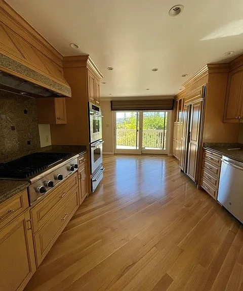 773 26th Ave — Photo 2