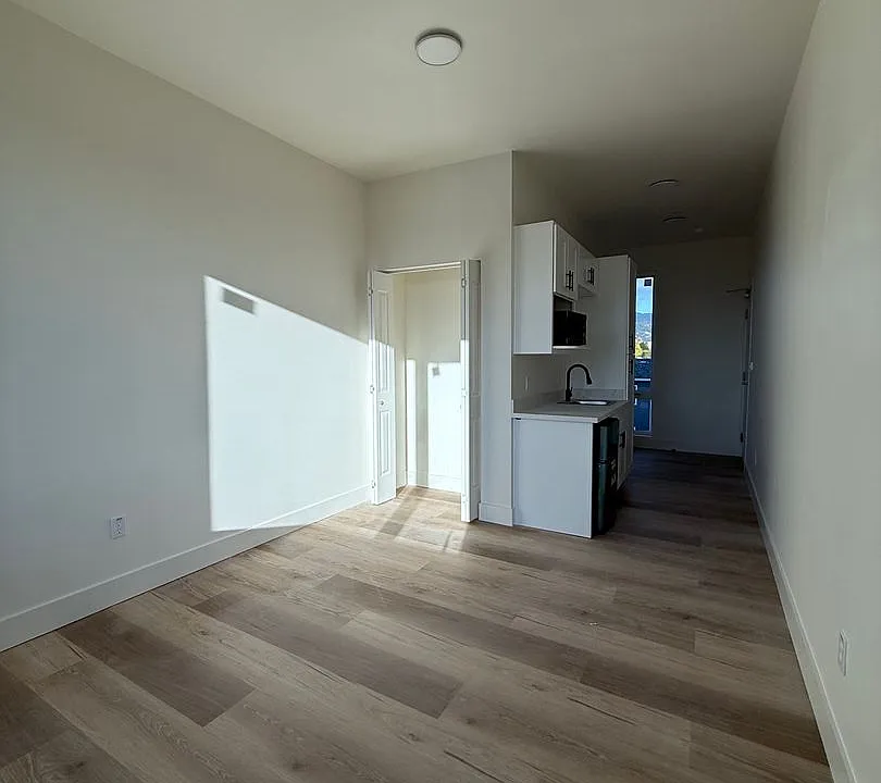 Poets Place Apartment
