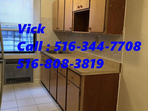 4th image of 8911 153rd St APT 4H