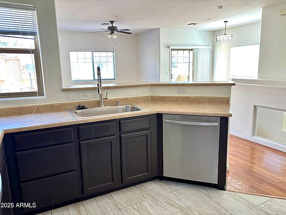 4th image of 525 N MILLER Road #239