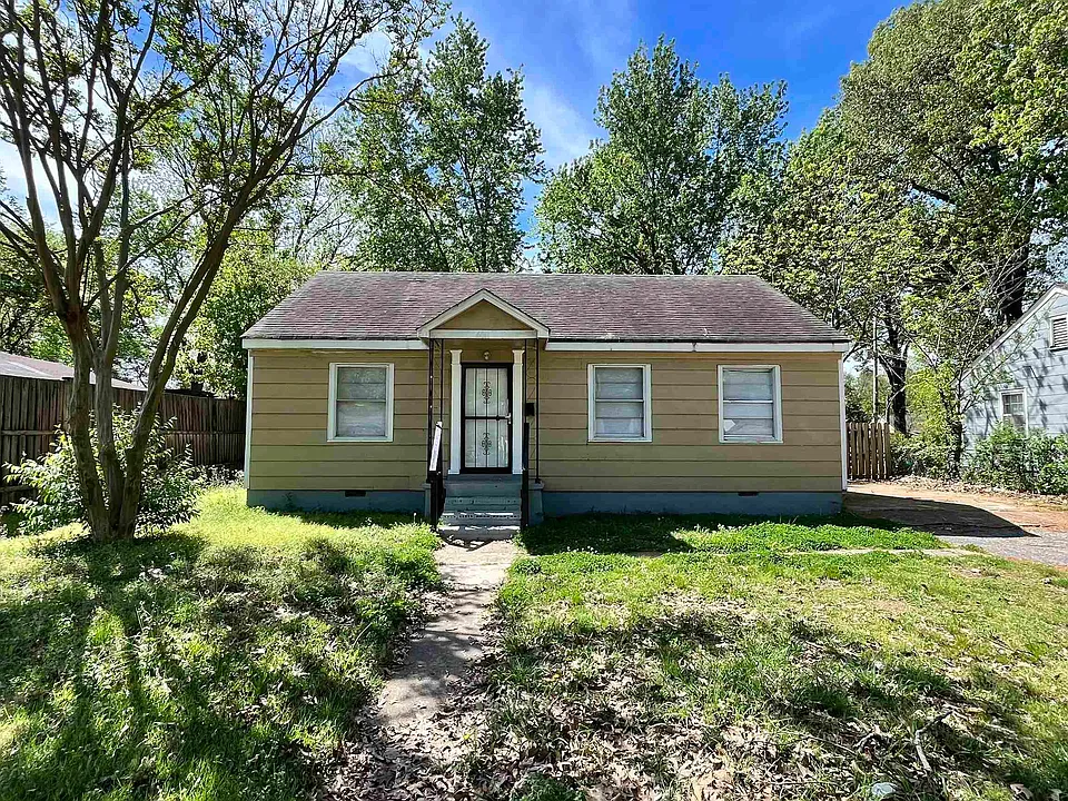 4011 N Victor Dr
