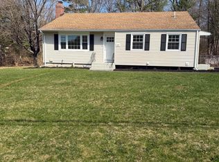 39 Hemlock Road, Branford, CT 06405