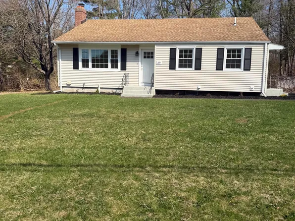 39 Hemlock Road, Branford, CT 06405