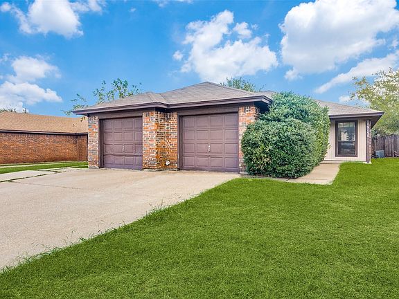 2nd image of 1913 San Rafael St