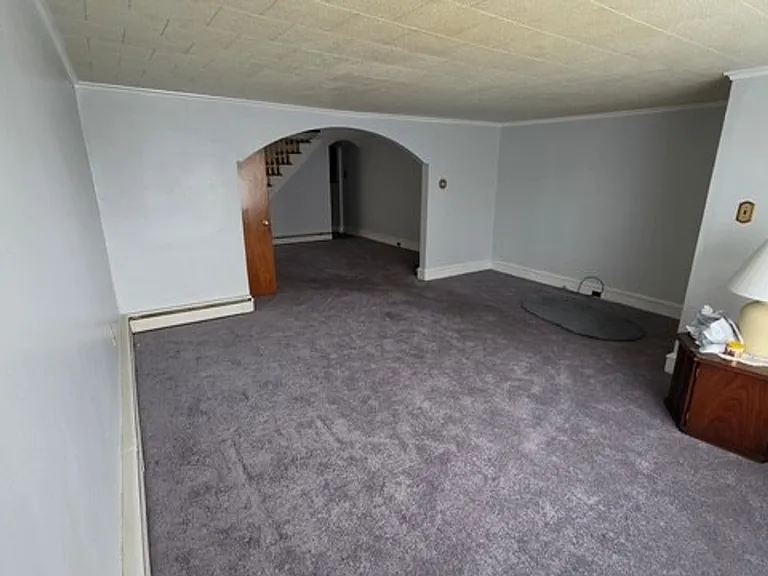 243 Pierce St — Photo 3