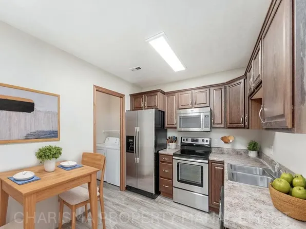Tranquil 2 Bedroom Twinhome In Baltic, Luxury Of Small Town Living While Minutes To Sioux Falls, 350 S 6th St, Baltic, SD 57003