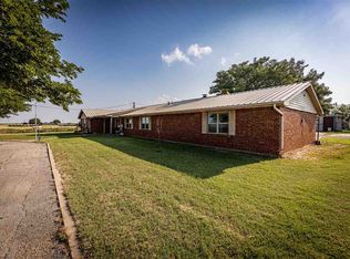 8205 SW 38th St, Lawton, OK 73505