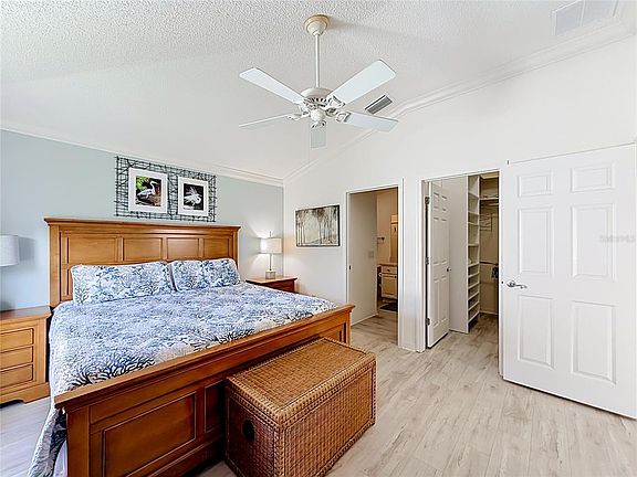 5th image of 972 ROCKVILLE PLACE