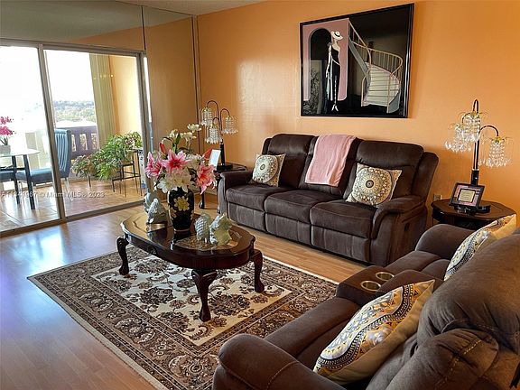 2nd image of 4001 Hillcrest Dr APT 808