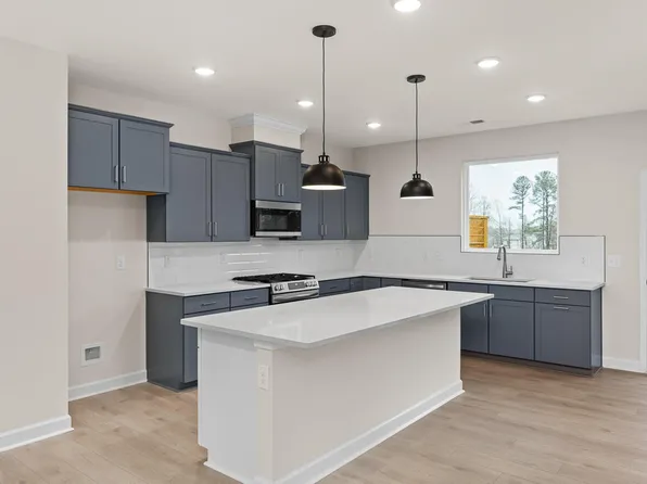 143 Broadway St #6, Knightdale, NC 27545