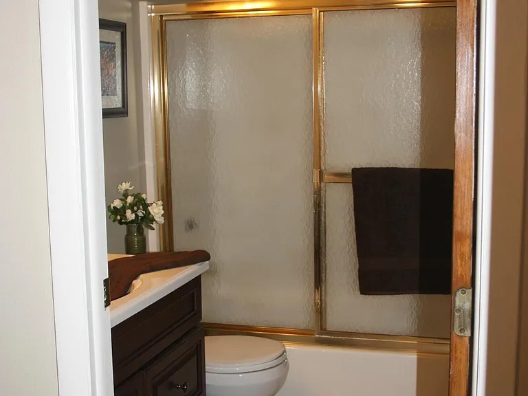 520 Adrian Ct — Photo 13