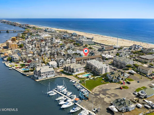 1 Osborne Place #54, Sea Bright, NJ 07760