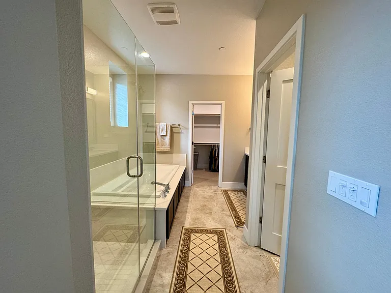 649 Sandalwood Dr #4 — Photo 29