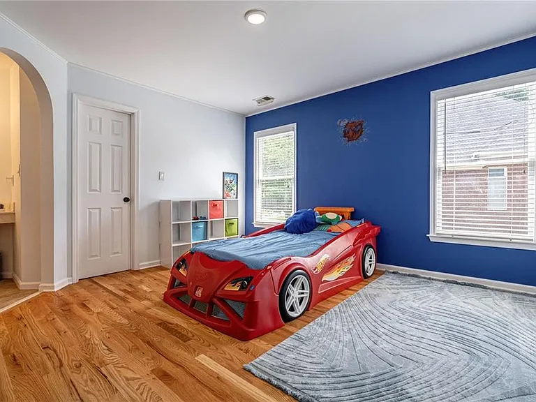 168 Highgrove Dr — Photo 28