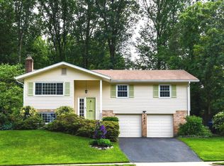 7801 Carrleigh Pkwy, Springfield, VA 22152