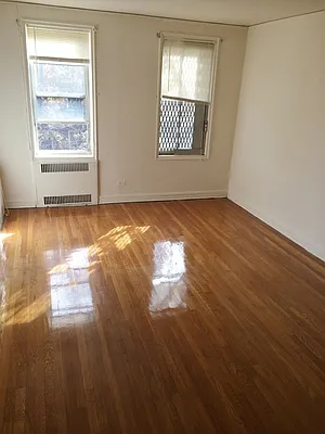 Rented by Prime Realty | media 6