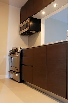 Rented by Stonehenge NYC LLC | media 16