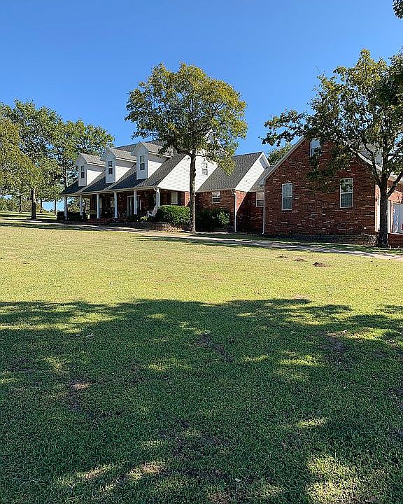1st image of 620 Village Blvd
