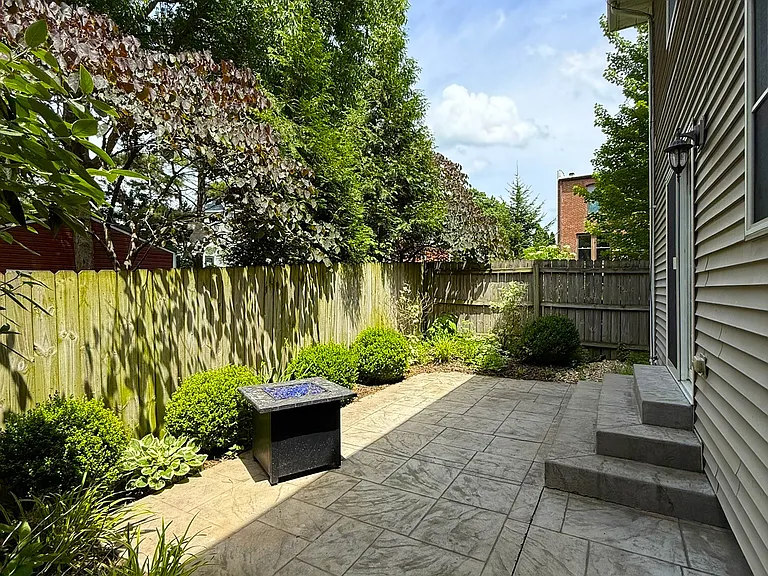 1617 Forest Ave #1 — Photo 16