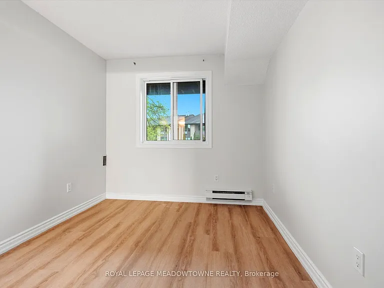 3835 Lake Shore Blvd W #207 — Photo 12