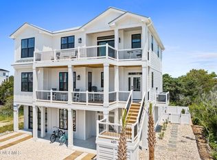 401 E 4th St, Ocean Isle Beach, NC 28469