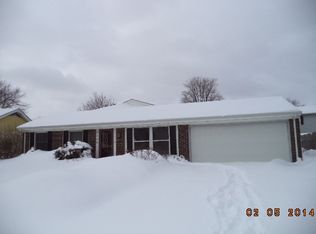 8130 Northway Dr, Hanover Park, IL