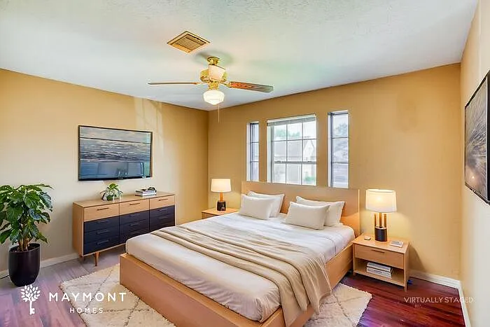 326 Dunford Ct — Photo 9