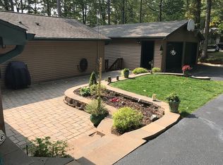 10177 Lower Kaubashine Rd, Hazelhurst, WI 54531