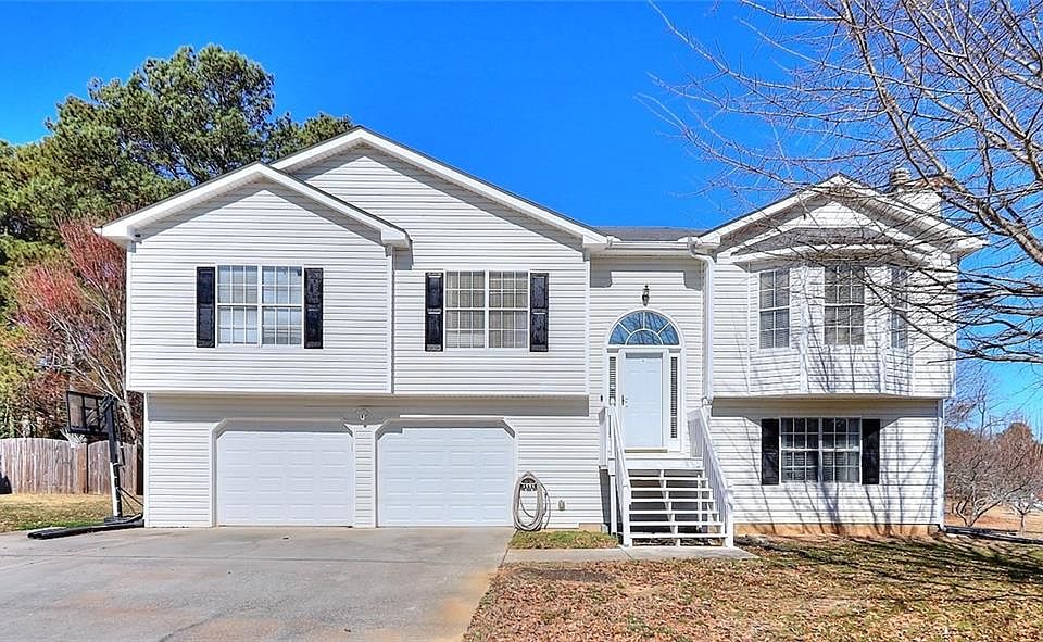 1st image of 1501 Rose Garden Ln