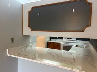1644 S 115th Ct APT 8, West Allis, WI 53214