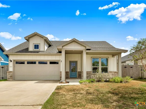 215 Flint Rock Ct, Victoria, TX 77904