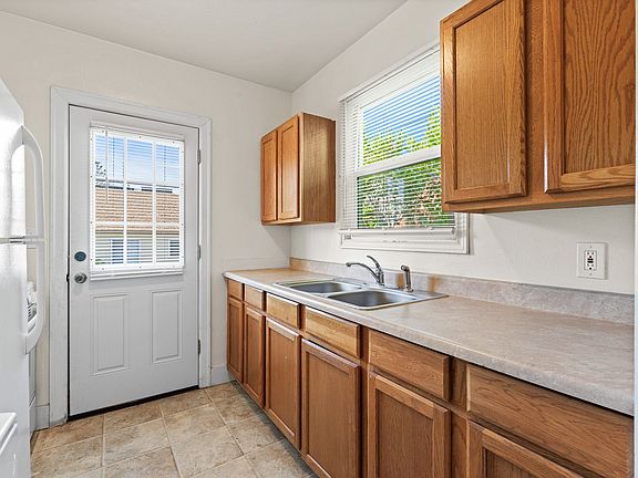 5th image of 4501 N Montana Ave #4509